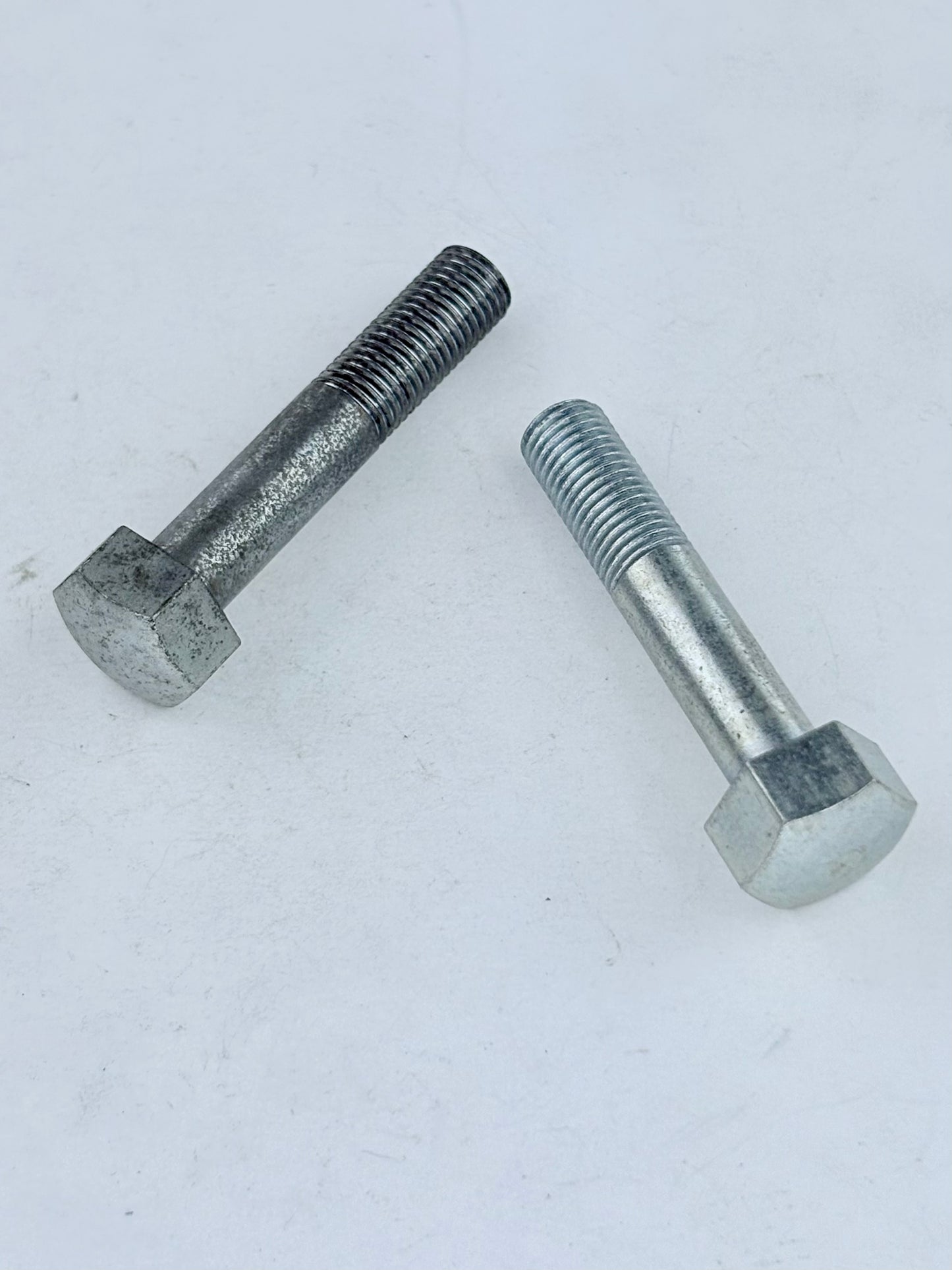 82-1718 - DOMED STEERING BOLT - 5/16-26 X 1 9/16