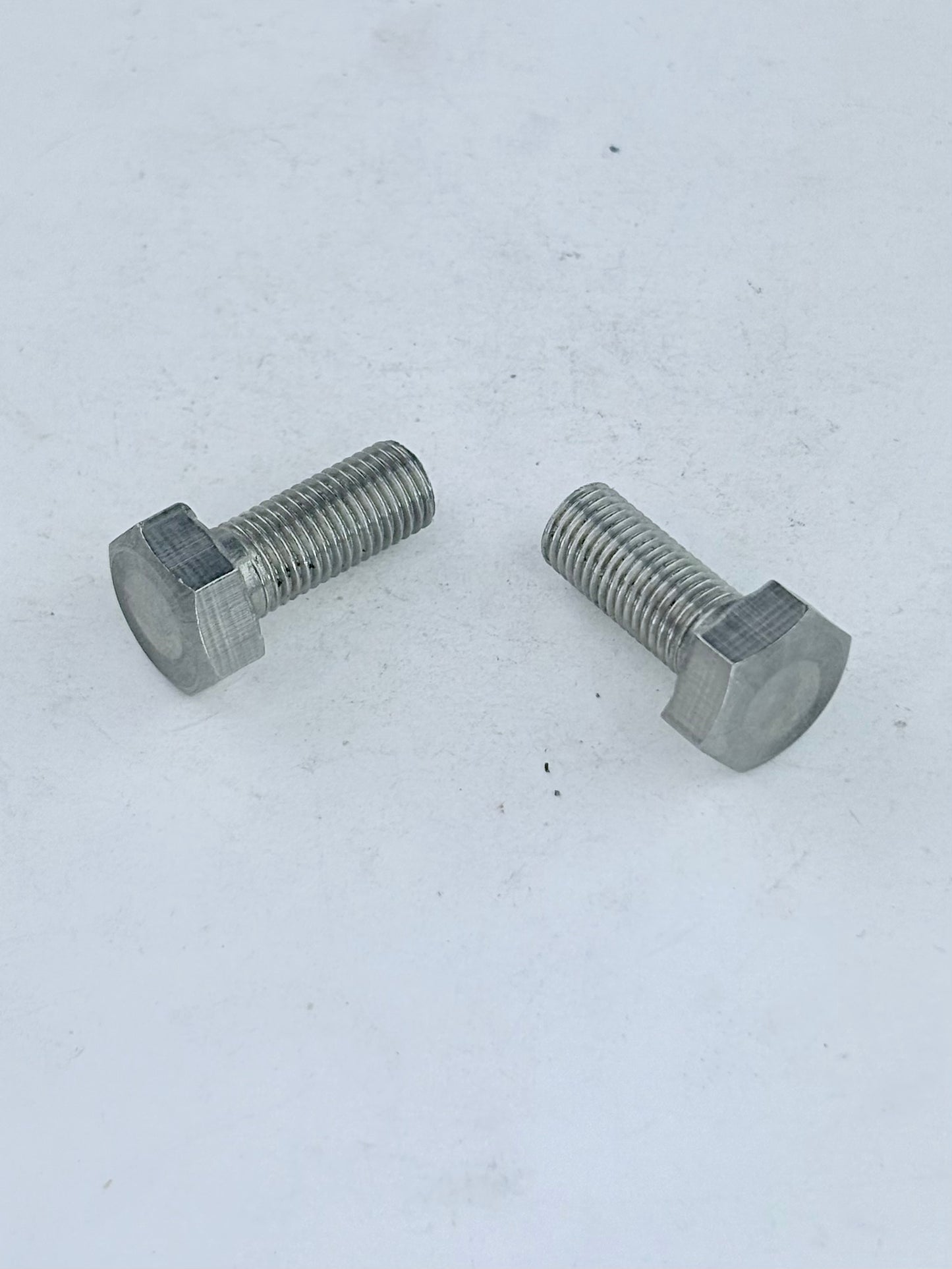 37-1690 - BOLT - 5/16-26 X 3/4" - BRAKE DRUM TO HUB