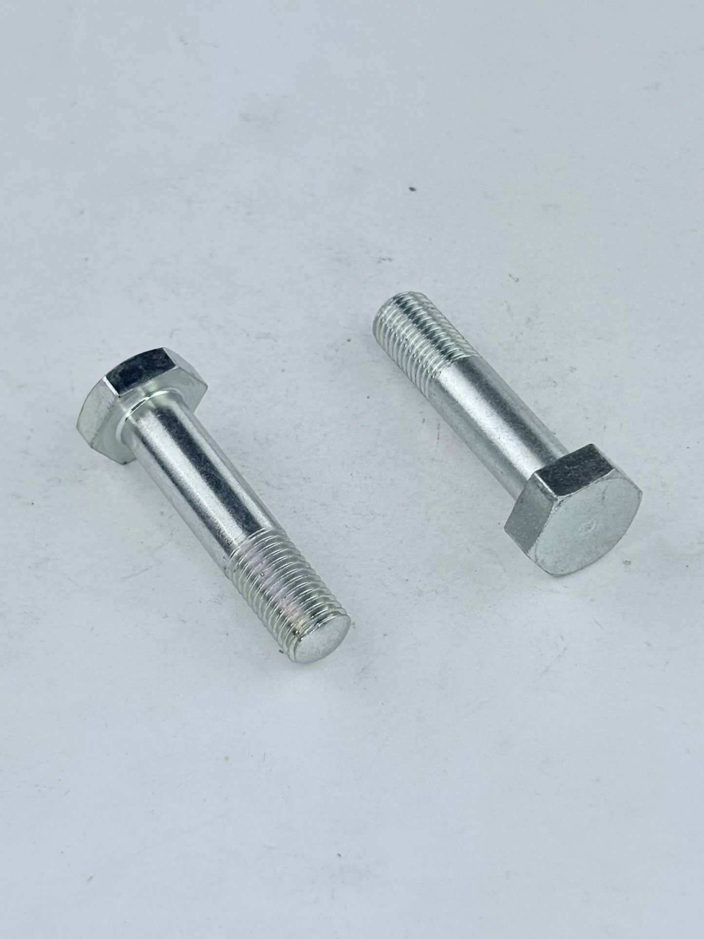 82-3805 - BOLT - TORQUE STAY - 5/16-26 X 1 5/16"