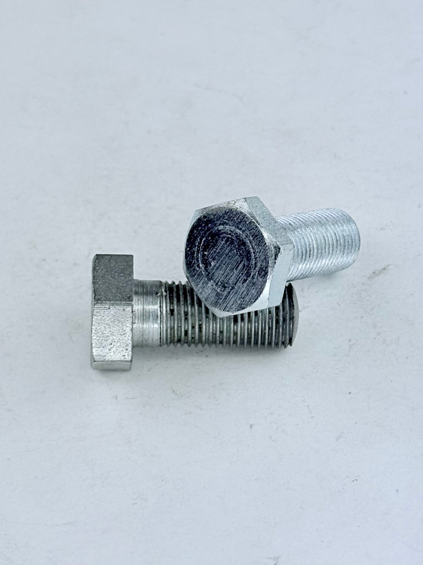 82-1031 - BOLT - 3/8-26 x 1" - PILLION
