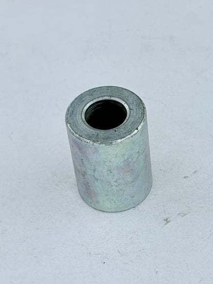 83-2846 - SPACER - DISTANCE PIECE - TRIUMPH 650/750
