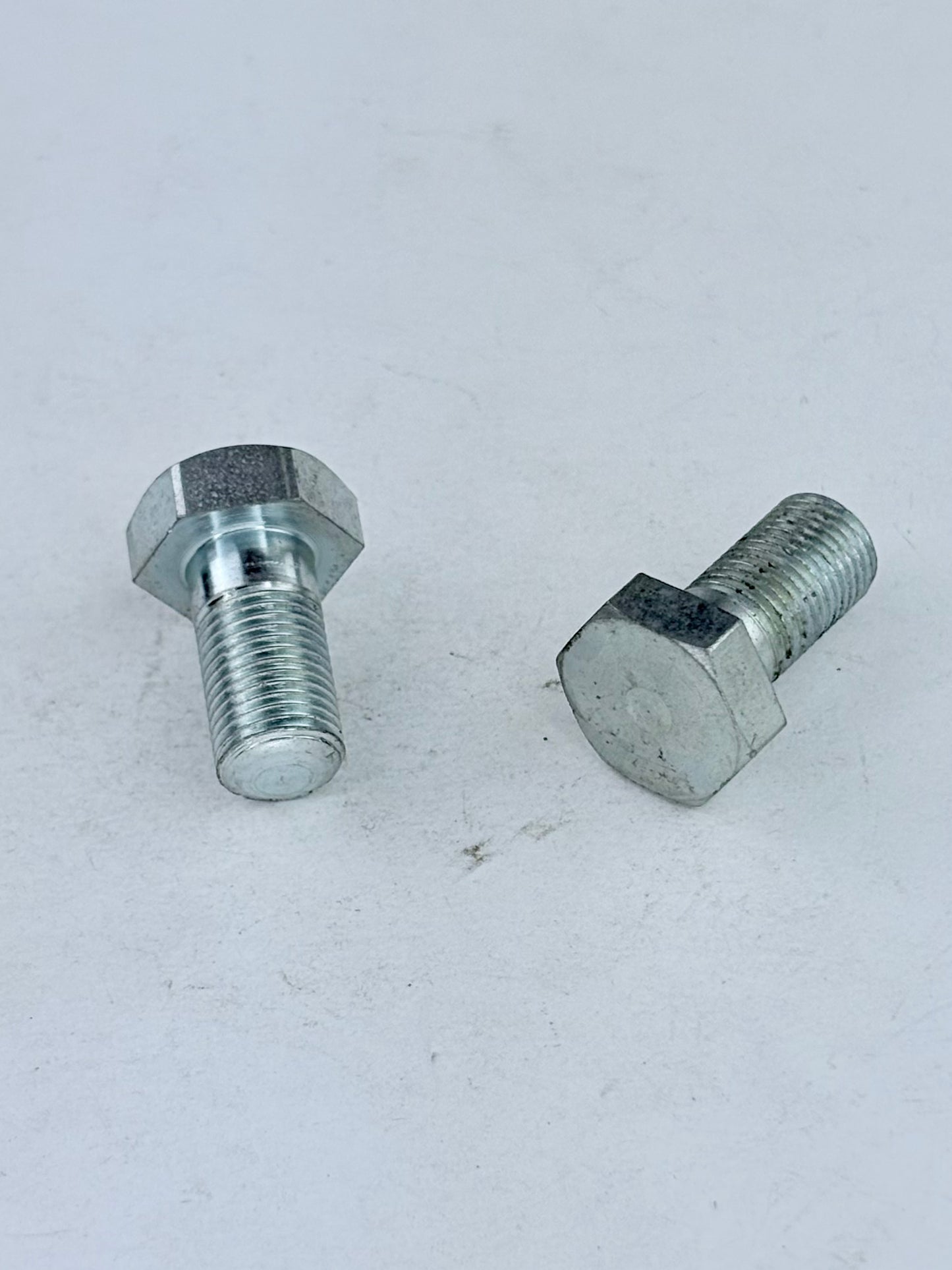 97-0426 - LARGE HEX BOLT - 3/8-26 x 23/32"