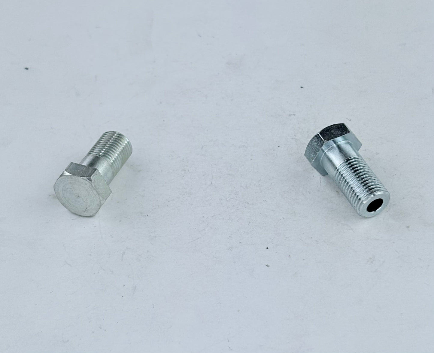 70-1601 - BOLT - PRE-UNIT IRON HD