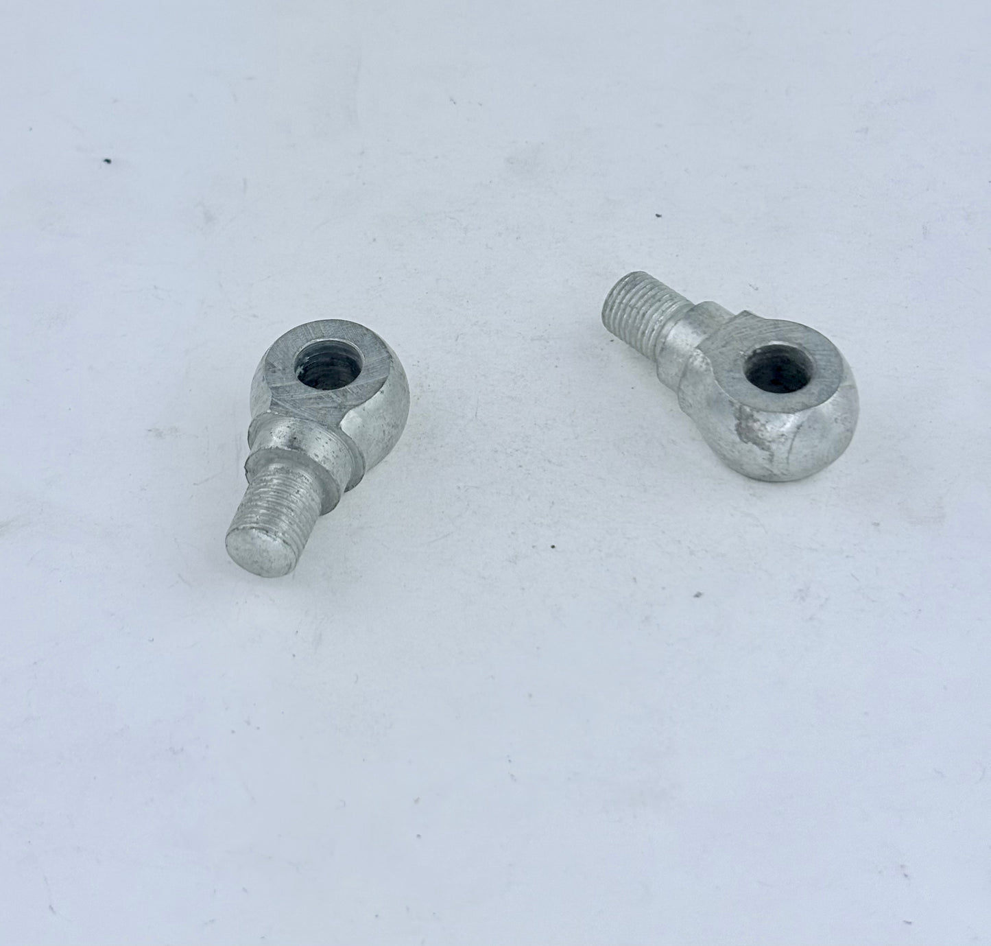 82-3767 - PIN - PIVOT - GEARBOX