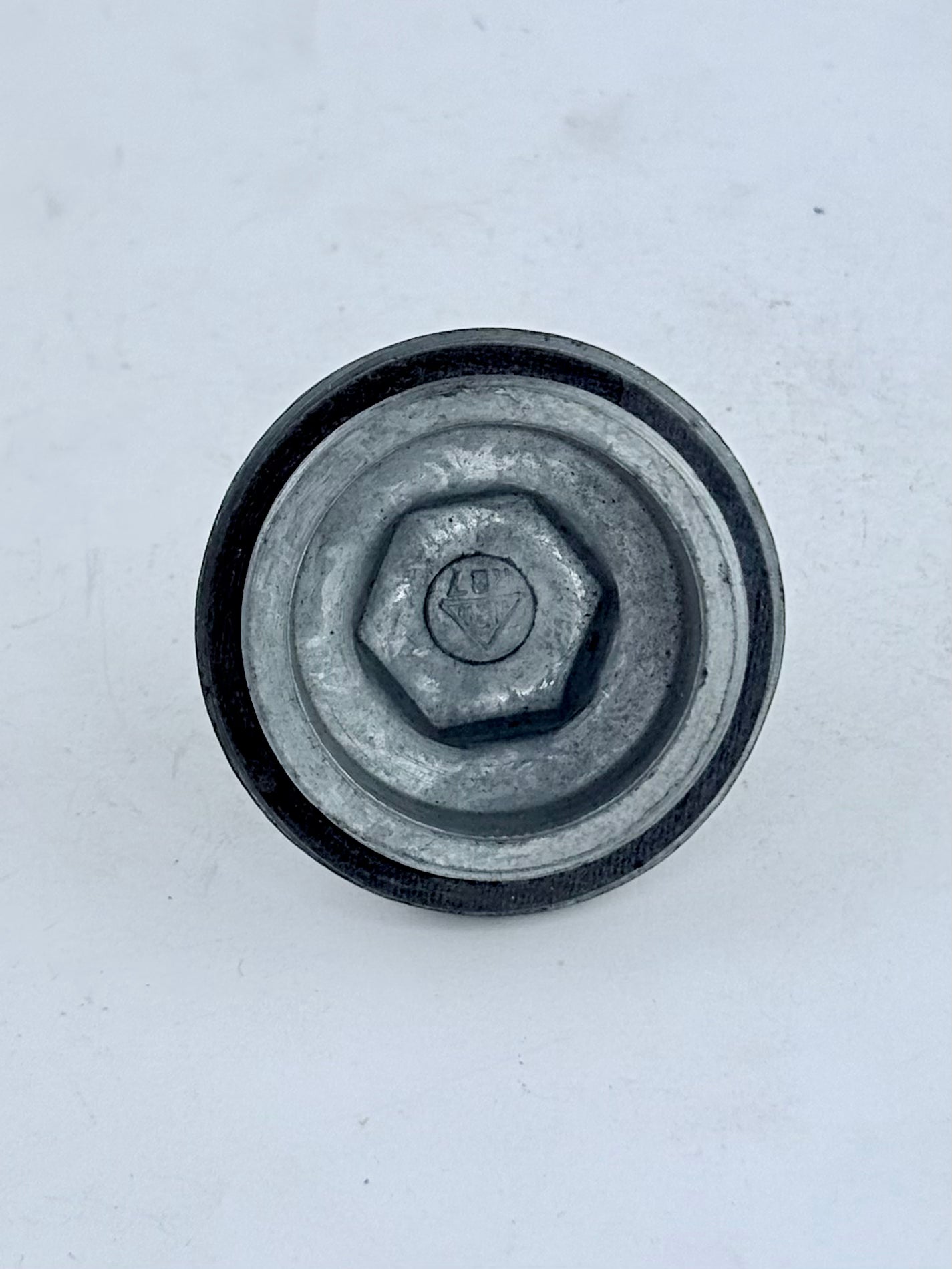 41-0031 - ROCKER CAP - BSA C15