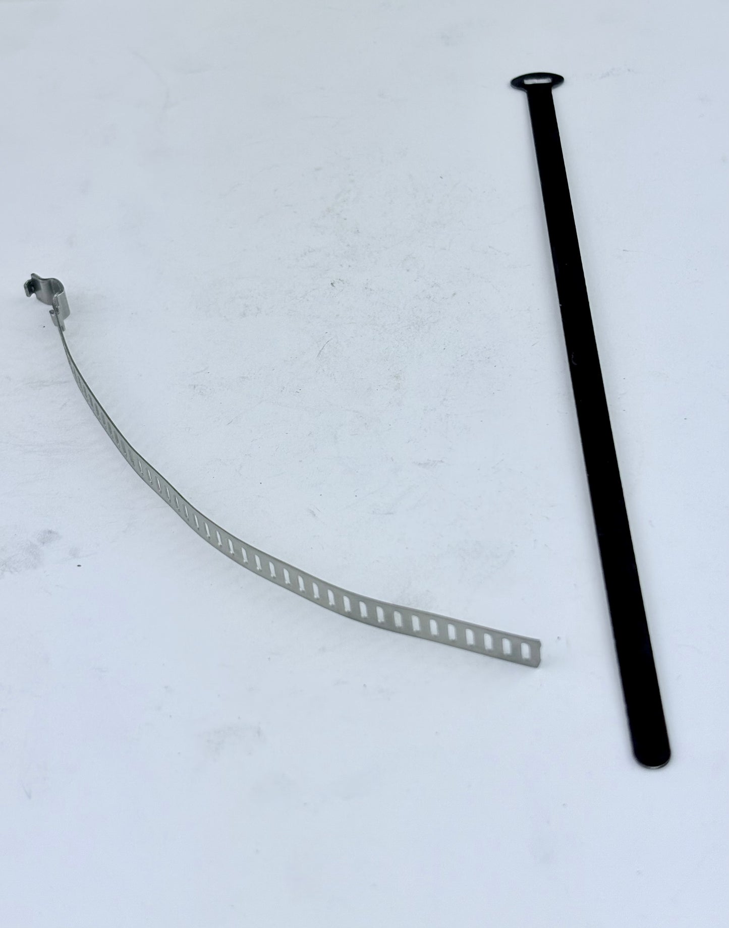 60-4418 - FRAME TIE - ALLOY - BLACK/SILVER ~8"