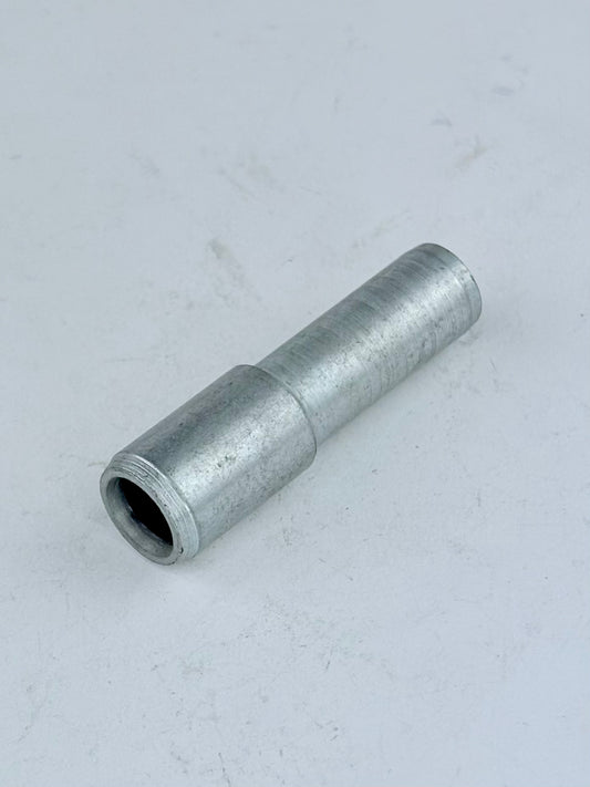 70-6573 - STUD - OIL RETURN - TRIPLE