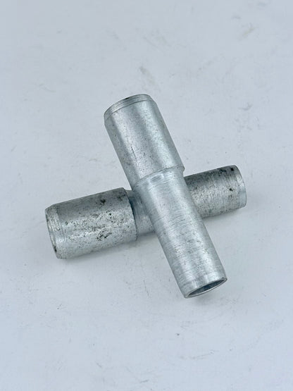 70-6573 - STUD - OIL RETURN - TRIPLE
