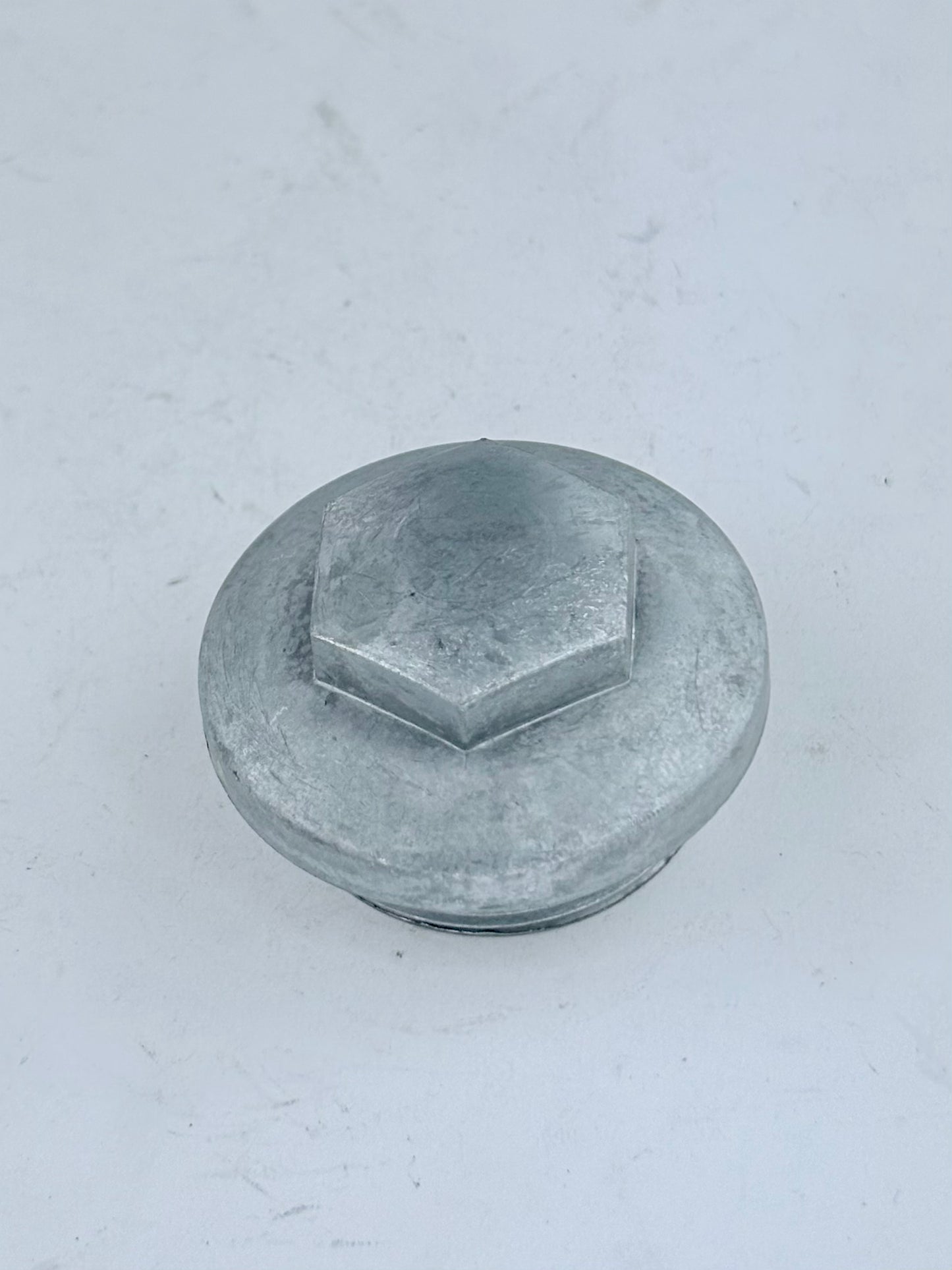 71-1270 - CAP - OIL FILTER - TRIPLES