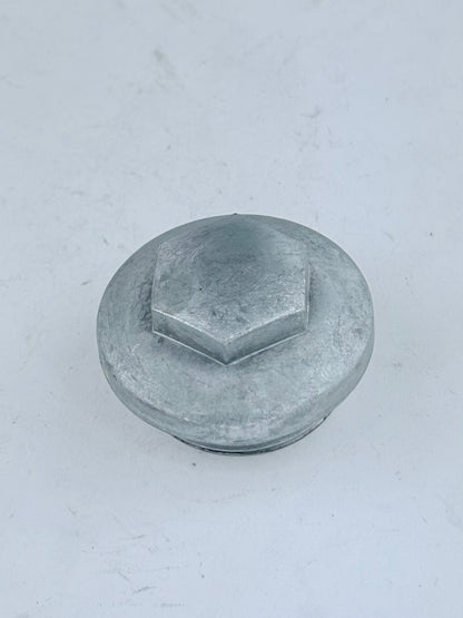 71-1270 - CAP - OIL FILTER - TRIPLES