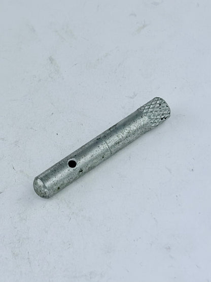 82-7562 - PLUNGER - TWINSEAT CATCH