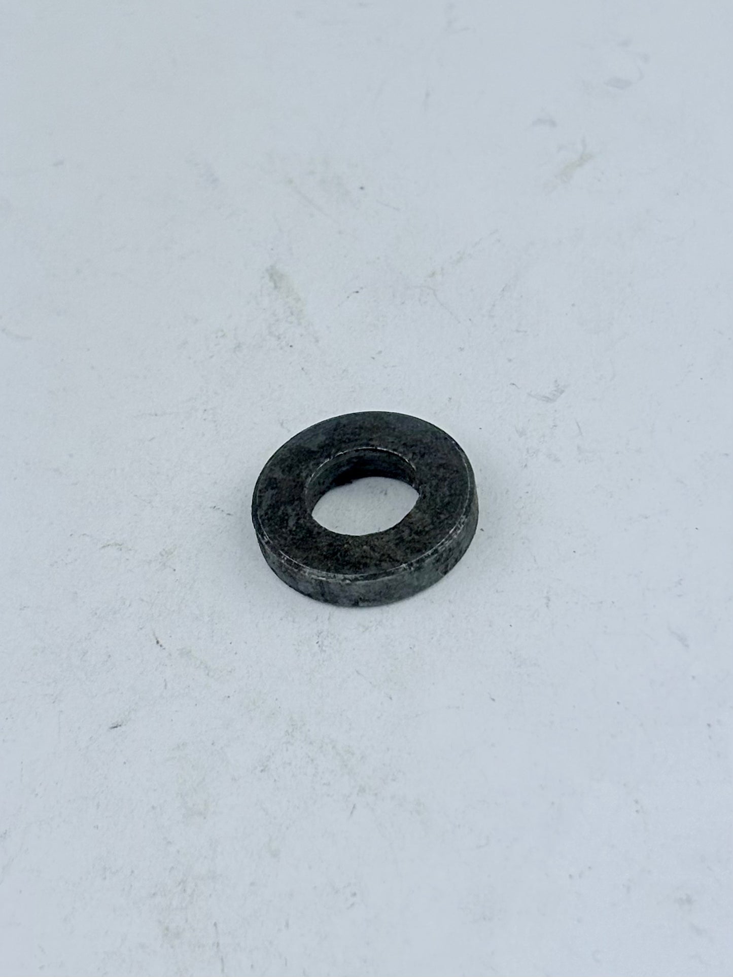 83-5835 - SPACER - BOTTOM ENGINE - T160