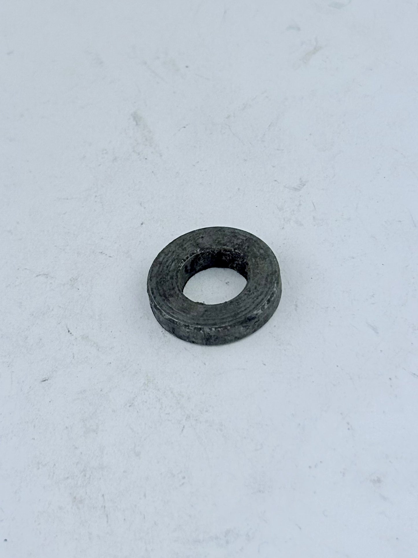 83-5835 - SPACER - BOTTOM ENGINE - T160