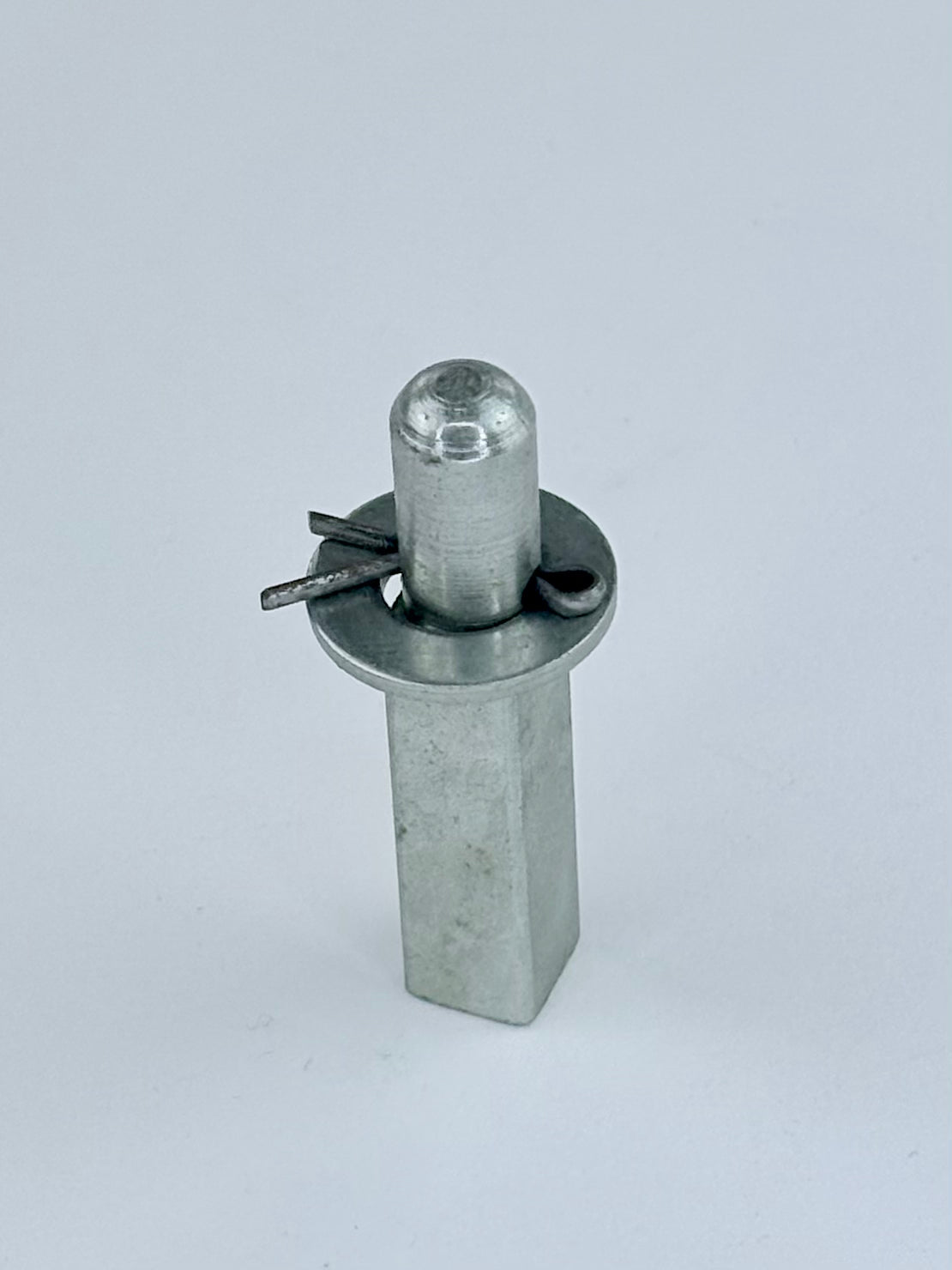 82-4226 - PLUNGER - SEAT KNOB/LATCH - 1960 TO 1966
