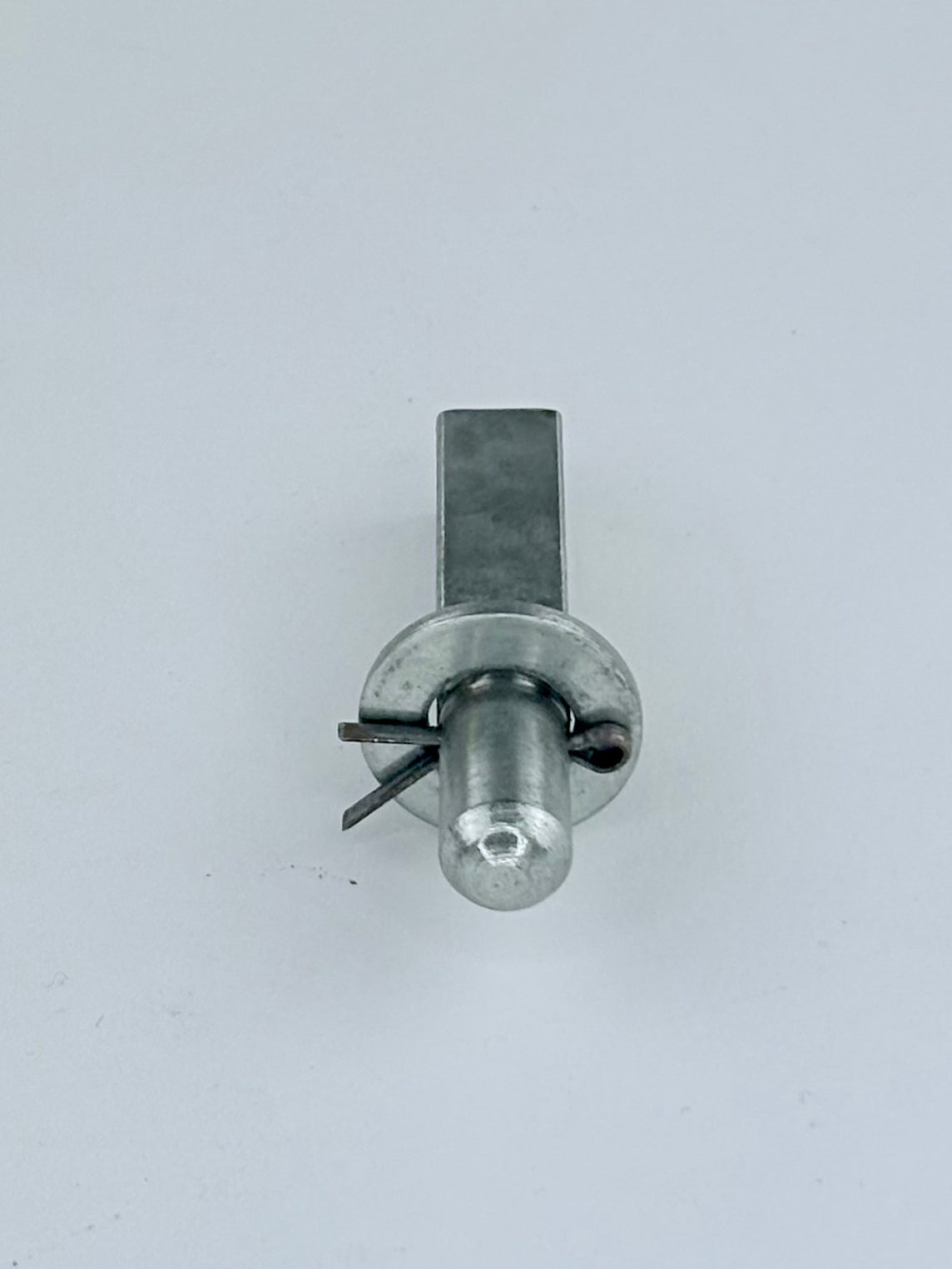82-4226 - PLUNGER - SEAT KNOB/LATCH - 1960 TO 1966