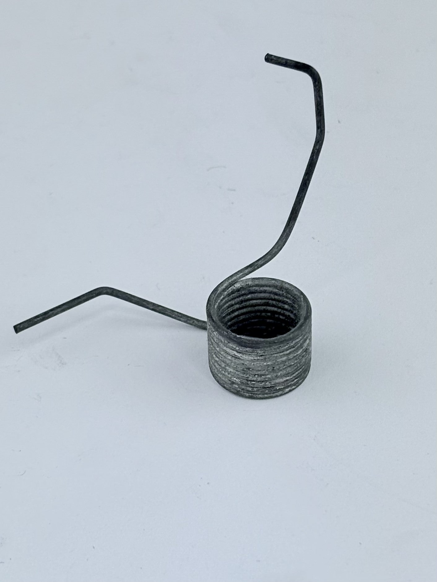 71-3884 - THROTTLE LINKAGE SPRING - T160