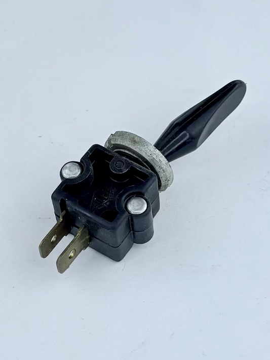 60-7102 - SWITCH - TOGGLE (ON/OFF) - MILLER
