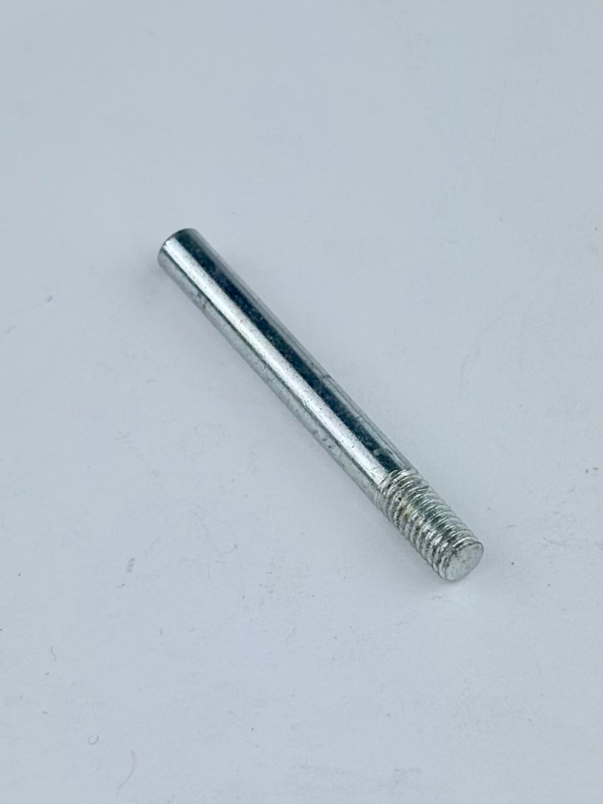 70-2414 - STUD - 3/16"-26 - DYNAMO MOUNT