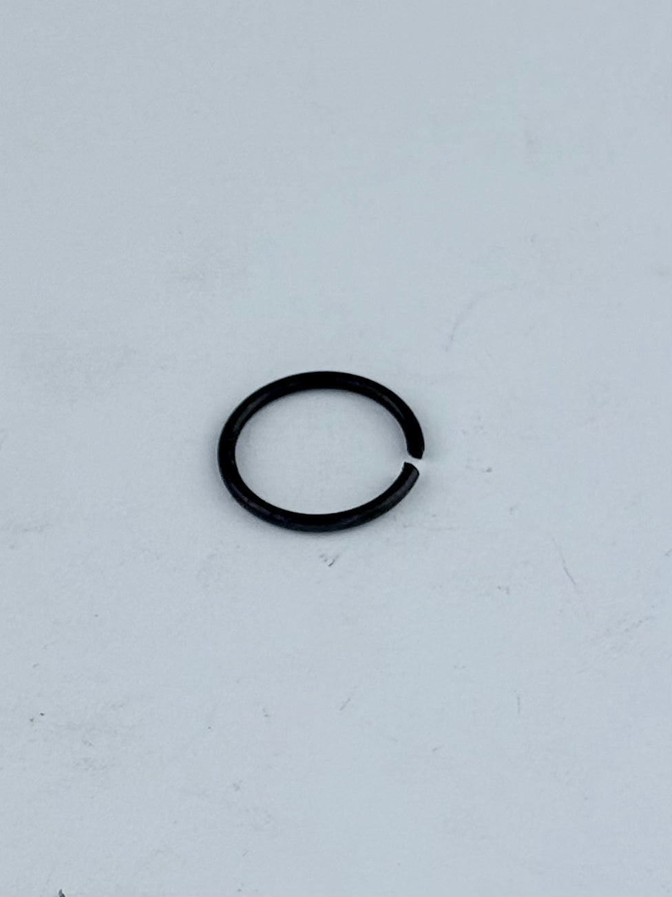 70-3209 - CIRCLIP - VALVE GUIDE
