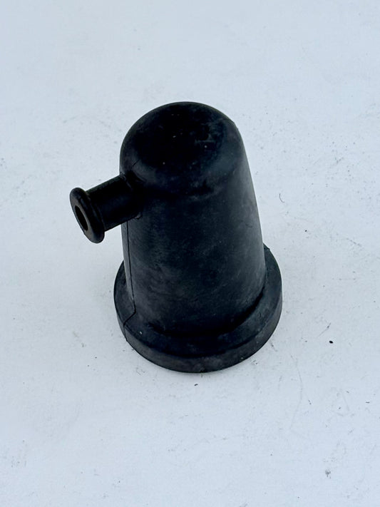 71-2930 - RUBBER COVER - OIL PRESSURE SWITCH