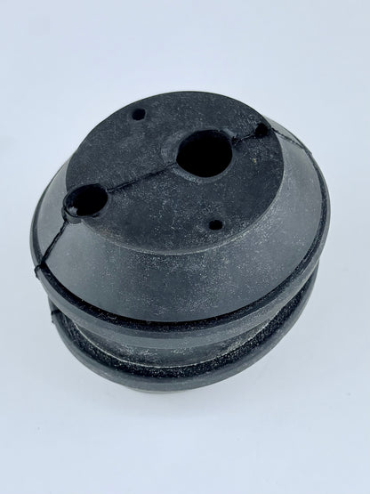 60-2596 - RUBBER CUP - INSTRUMENT MOUNT - SMALL