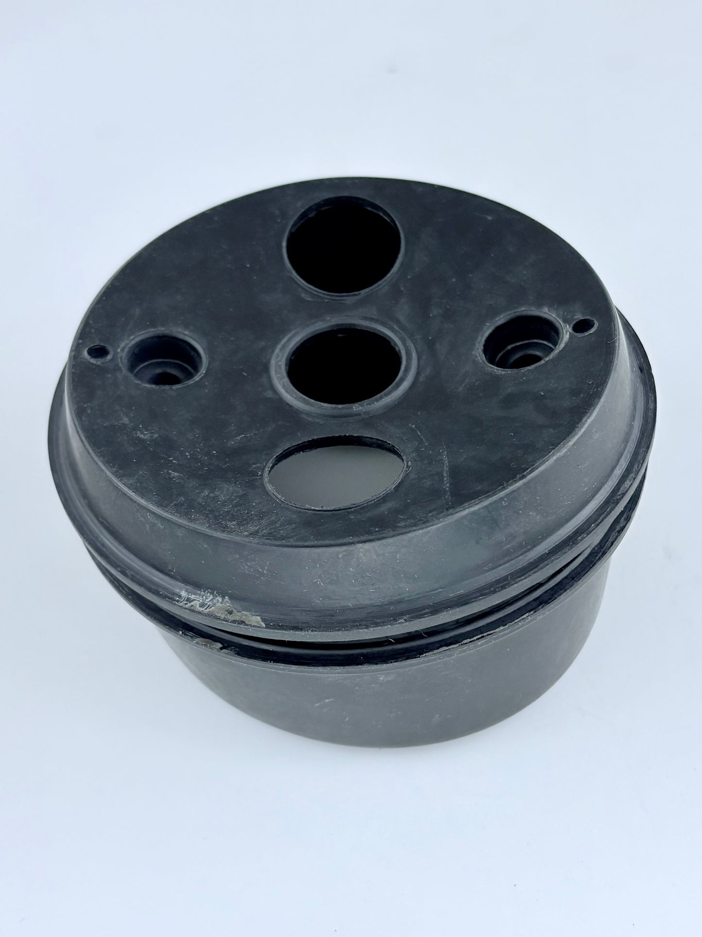 60-2600 - RUBBER CUP - INSTRUMENT MOUNT - TRI/BSA - PRE 1971