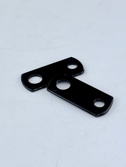 82-5923 - BRACKET - SIDE PANEL MOUNT