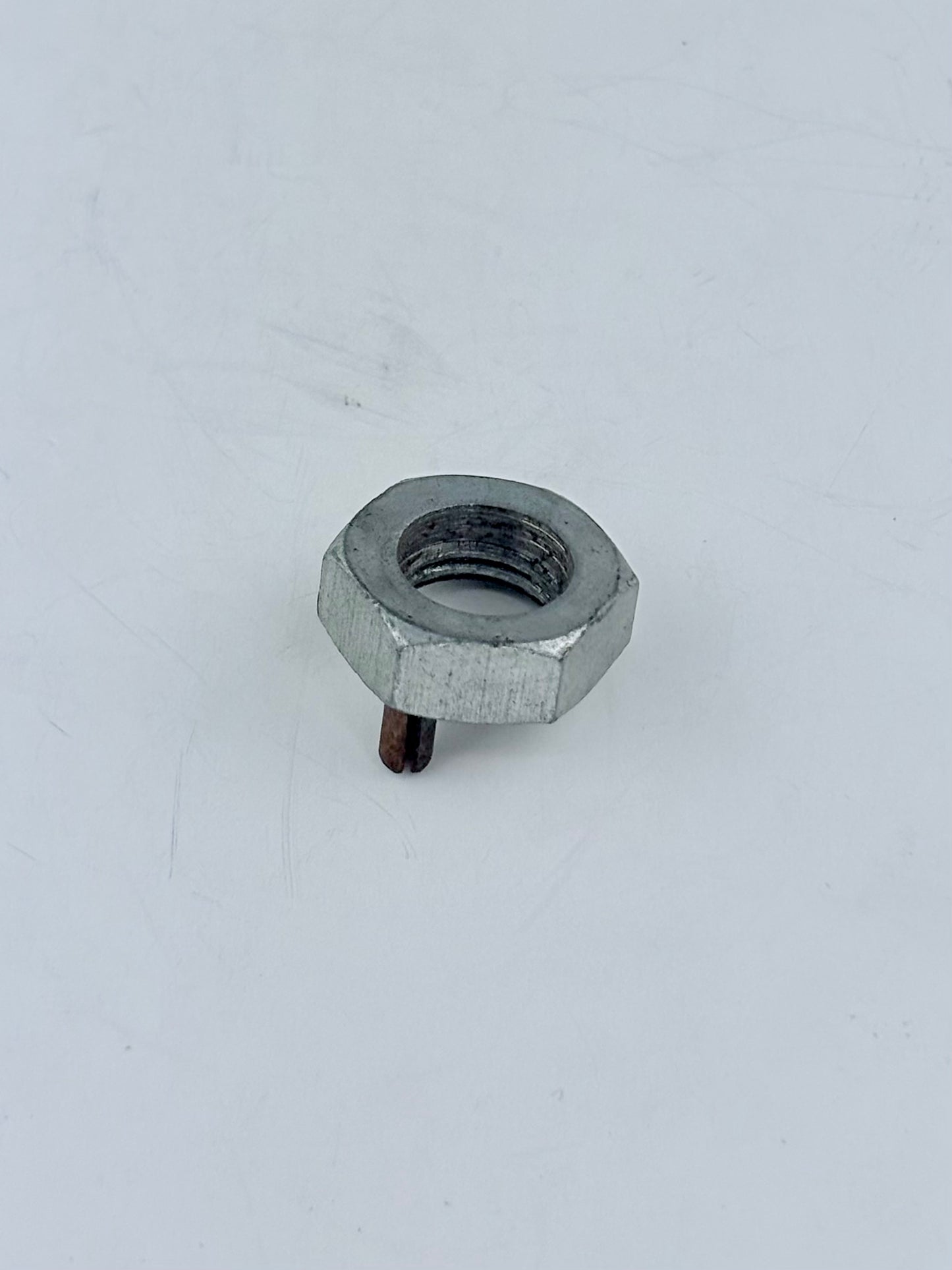 83-7612 - NUT - 1979