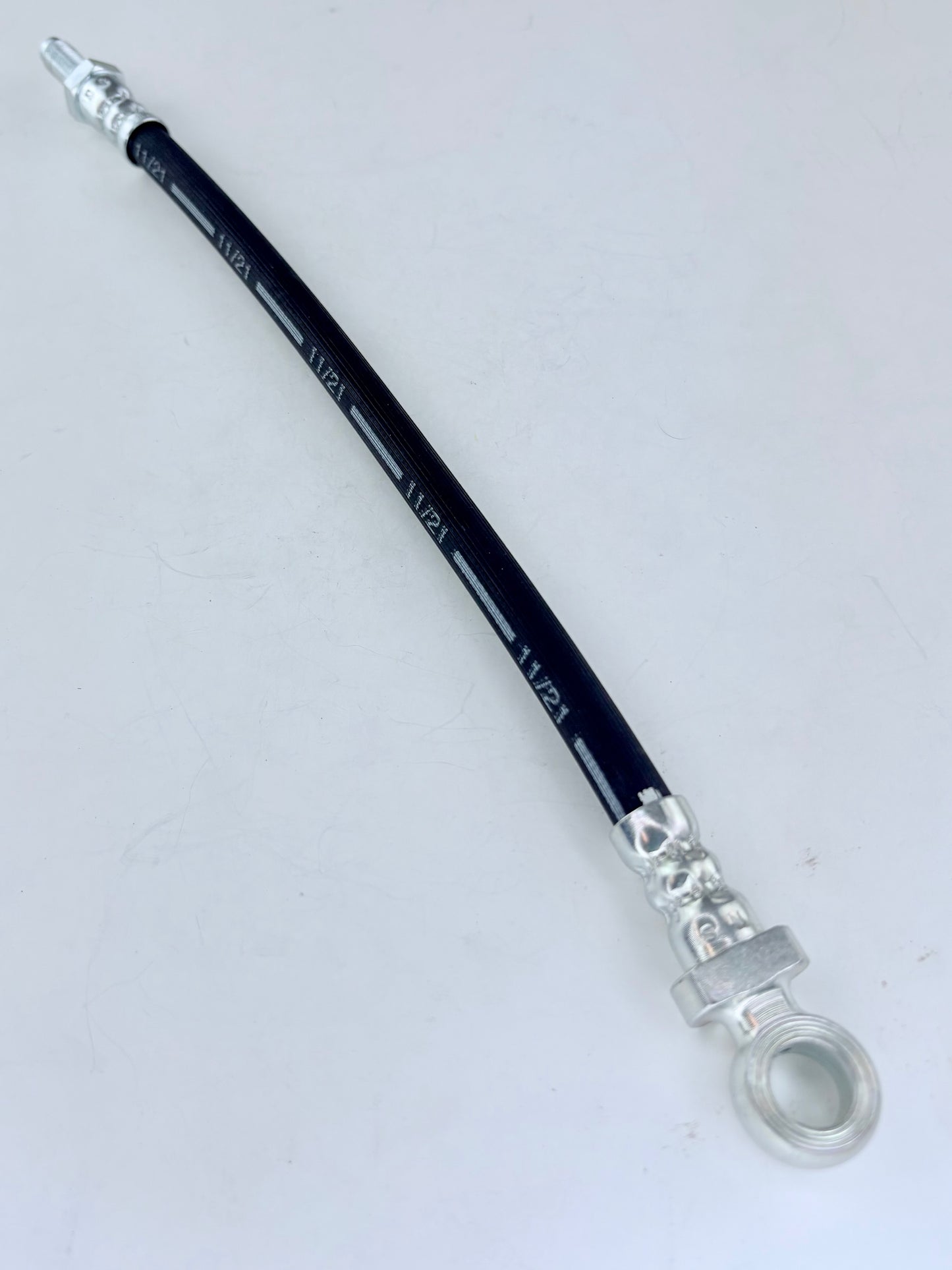 60-4176 - BRAKE HOSE - MASTER CYLINDER TO TOP YOKE T140 / T150 / T160