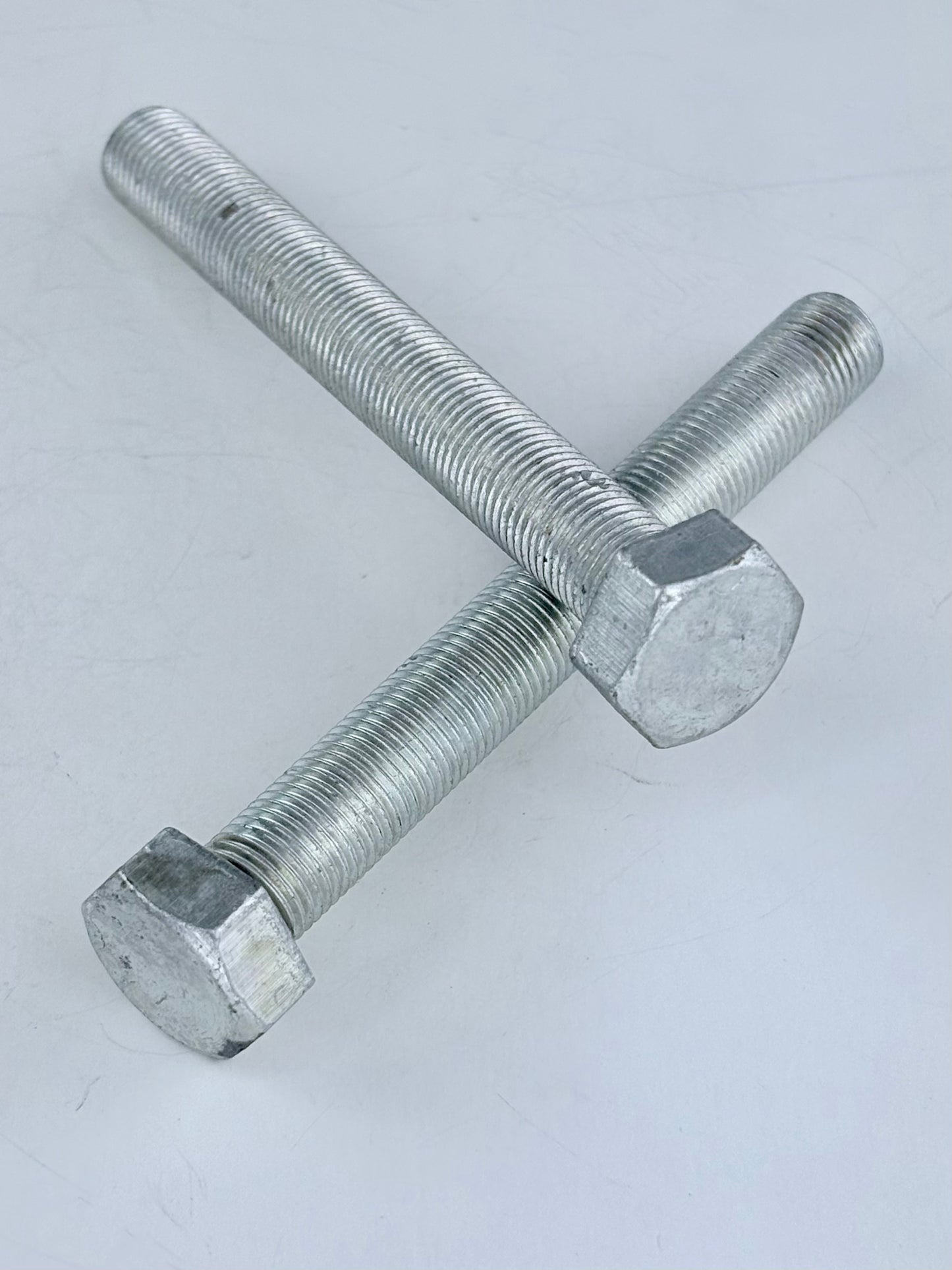 MB 35-0337 - BOLT - 3/8-26 x 3"