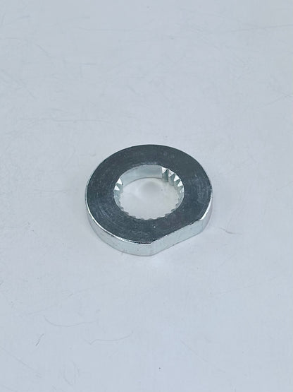 40-4818 - LOCKING PLATE - FOOTREST - BSA