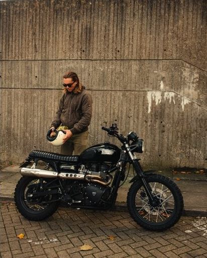 Bonneville Skinny Seat - The Krait Mk.II - Black