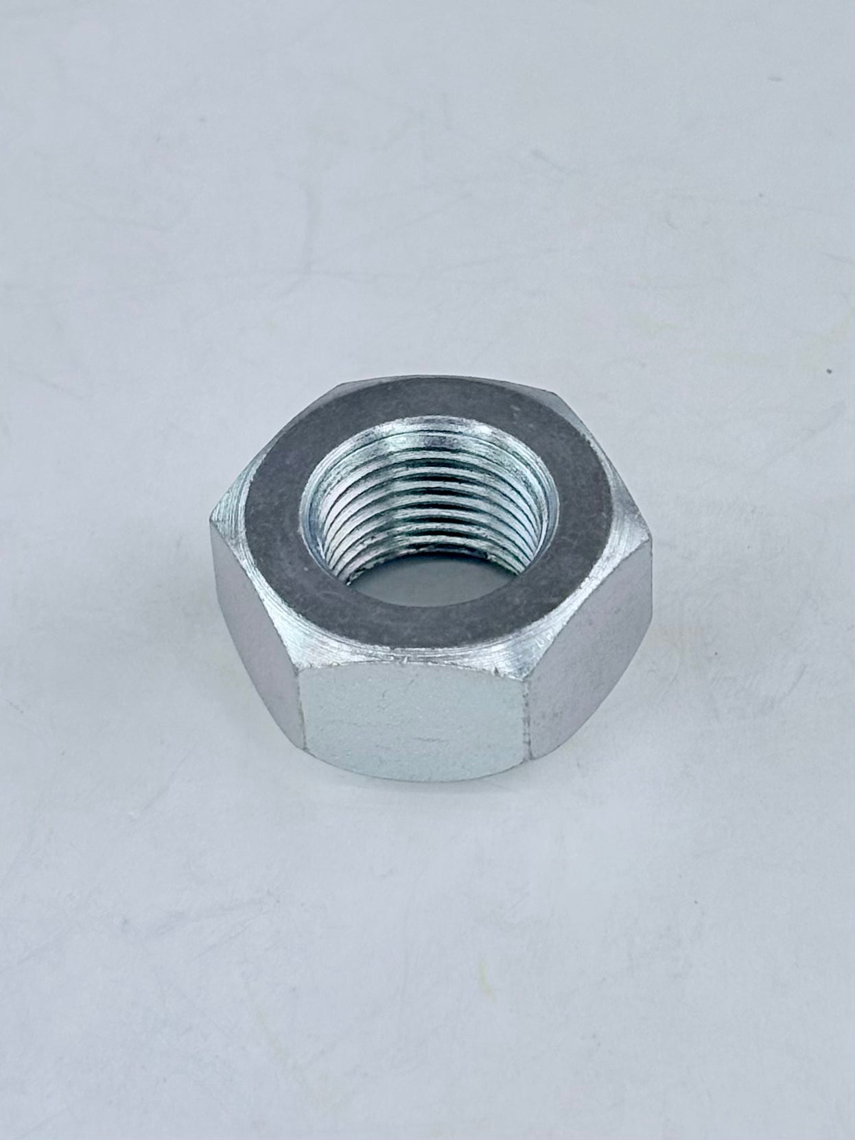 TS42 - NUT - REAR AXLE - RIGID - 9/16-20